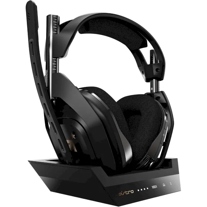 MIGLIORI CUFFIE GAMING 20 Cuffie gaming ASTRO A50 con audio Dolby Atmos, base di ricarica e durata della batteria di oltre 15 ore