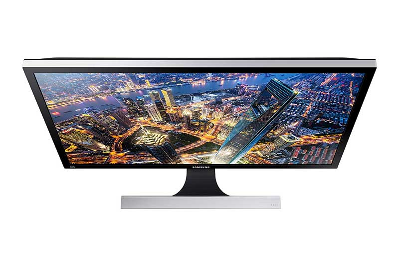 Samsung U28E590D Recensione 5 Vista da sopra del monitor gaming 4k u28e570D