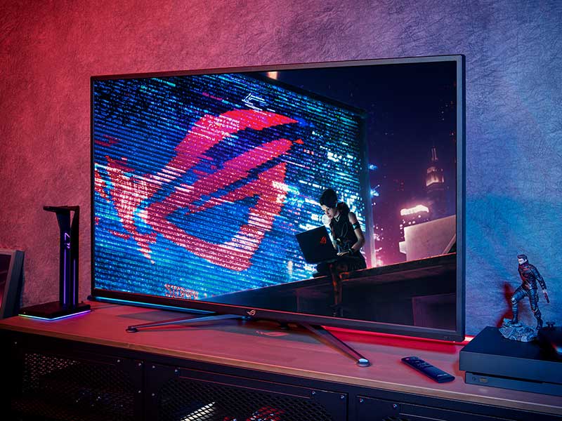 ASUS ROG SWIFT PG43UQ AI CONFINI DEL 4K! 4 ASUS rog PG43UQ postazione gaming