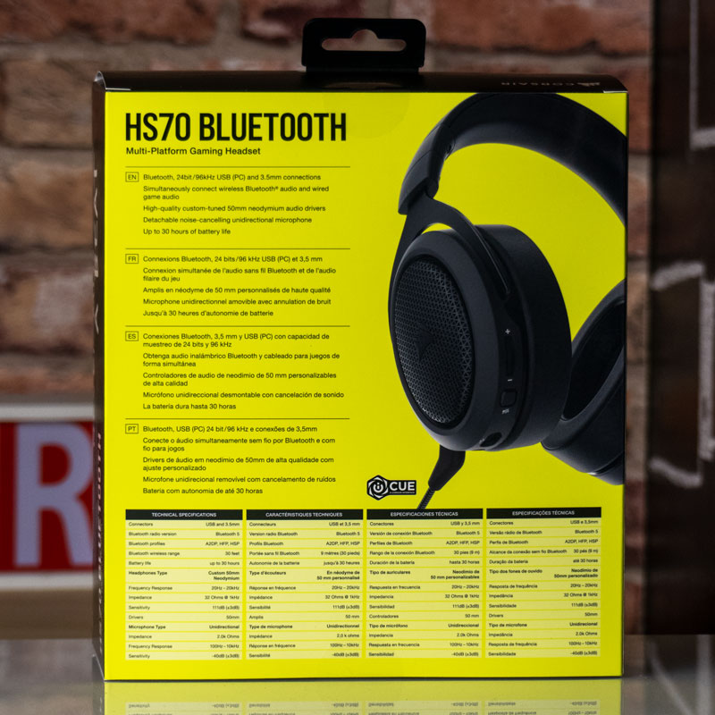 specifiche tecniche corsair hs70