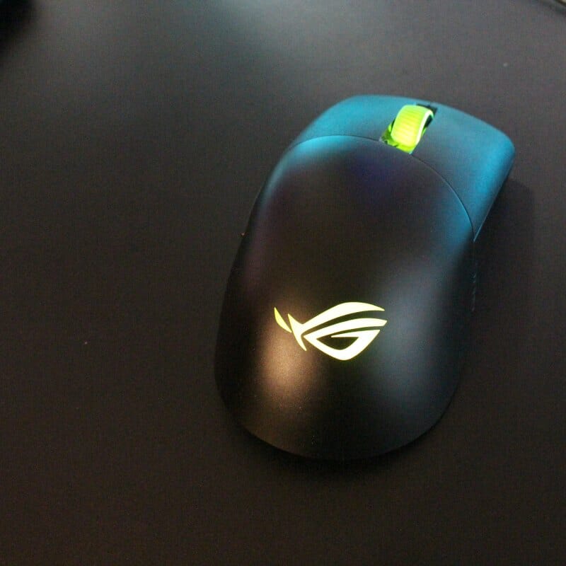illuminazione asus rog keris wireless
