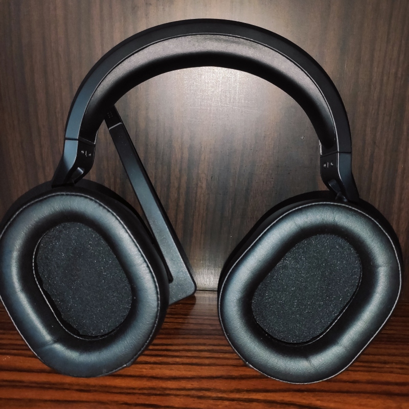 dettaglio hs55 wireless core
